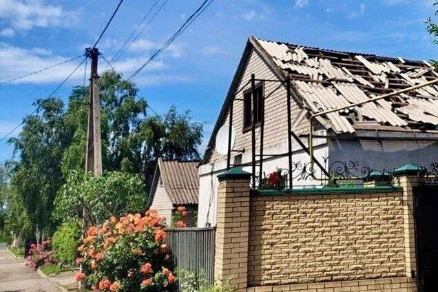Окупанти вдарили КАБом по Дніпропетровщині: семеро людей пор