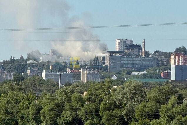 В Пензе атакованы стратегические заводы: после взрывов поднялся дым. Фото и видео