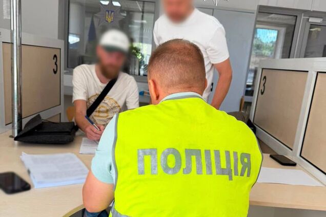Закрыл собаку на балконе в жару: жителю Киева грозит три года тюрьмы за гибель животного. Фото