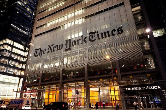 Журналистов NYT вызвали в суд из-за новости о самолете Трампа