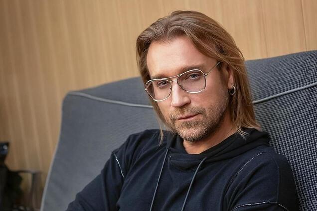 Винник видав імена двох зірок, які товаришують з ним, попри 'бойкот' в Україні, і розповів про листування з 'братом по нещастю' Потапом