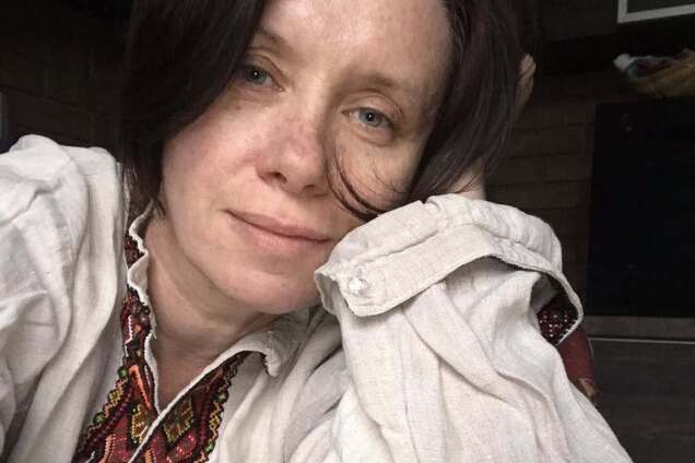 'Ще у 2010 році роздавали календарі, де України не існувало'. Акторка з Сімферополя розповіла, що бачила в Криму до окупації