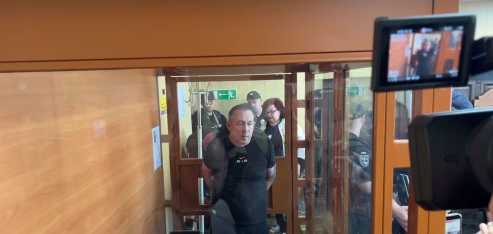 У Києві обрають запобіжний захід екскомандиру 155 бригади: що він заявив у суді. Фото і відео