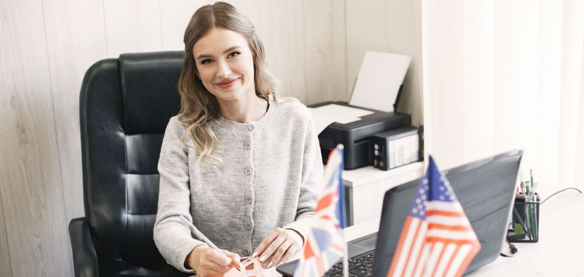 Студент не сдал IELTS и потребовал вернуть деньги. Преподавательница английского языка шокировала историей: как отреагировала школа и чем закончился скандал