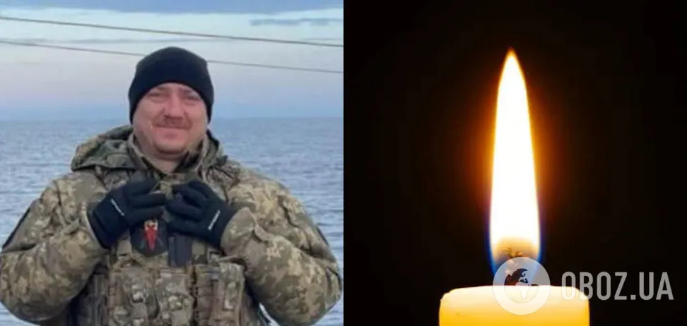 Десятки людей стояли на колінах, проводжаючи в останню путь командира катера, загиблого в Одесі