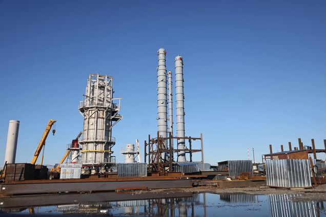 Єдиний НПЗ Грузії відмовився від російської нафти: почав переробляти сировину з Казахстану та Лівії