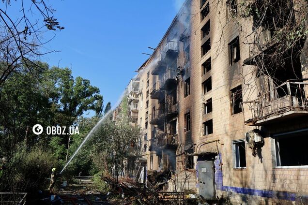 Разрушены дом и рынок, повсюду обломки: последствия атаки РФ на Шевченковский район Киева. Фото и видео