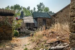 Ілюстрація - старий будинок в Іспанії