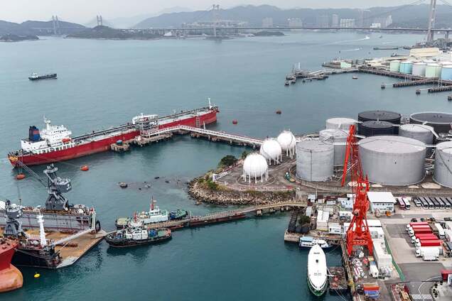 Казахстан больше не будет поставлять нефть на терминал на Черном море: как это связано с Украиной