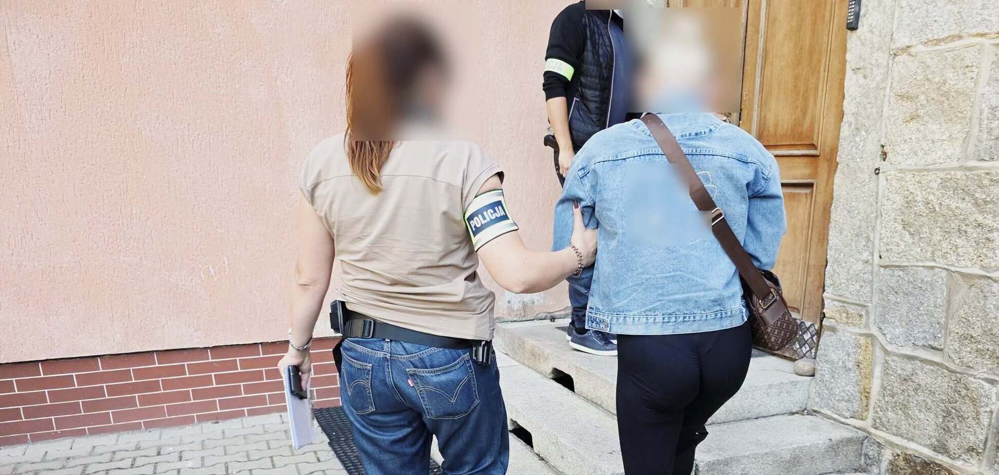 В Польше задержали женщину, подозреваемую в нападении на подростков из Украины: ей грозит до 7,5 лет лишения свободы. Фото