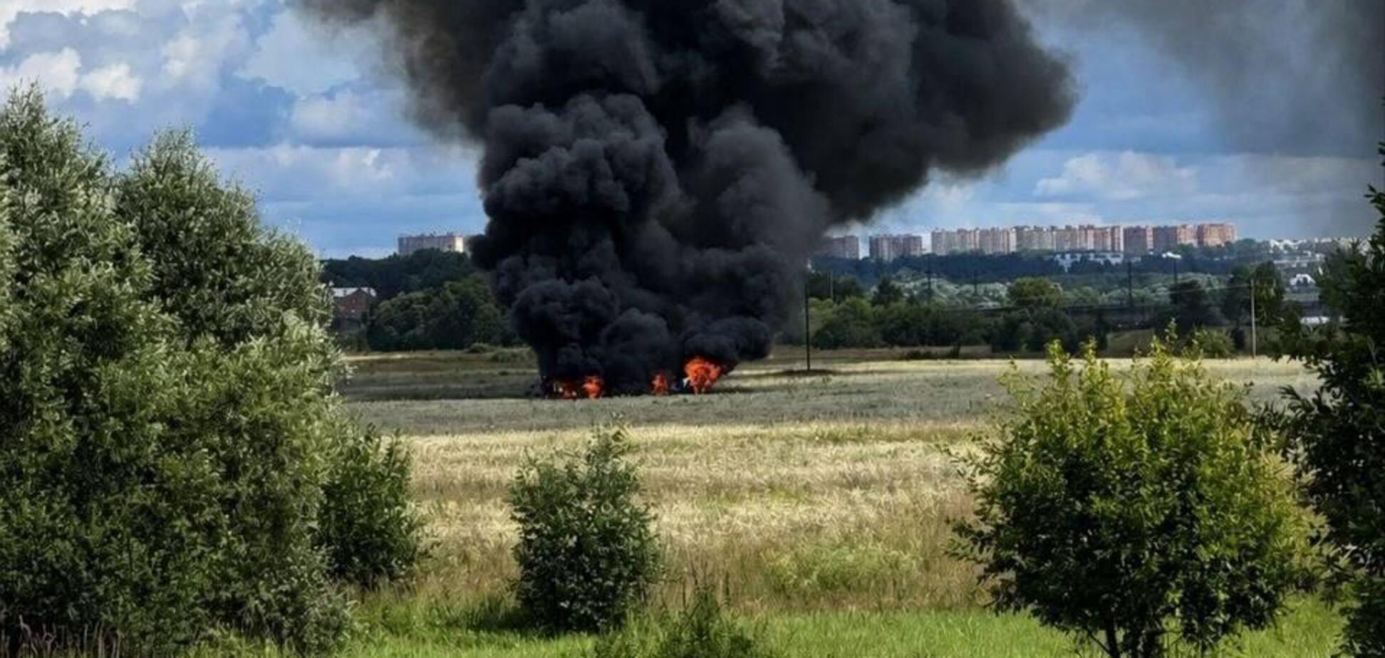 У Підмосков'ї розбився новітній російський винищувач: пілот загинув. Фото