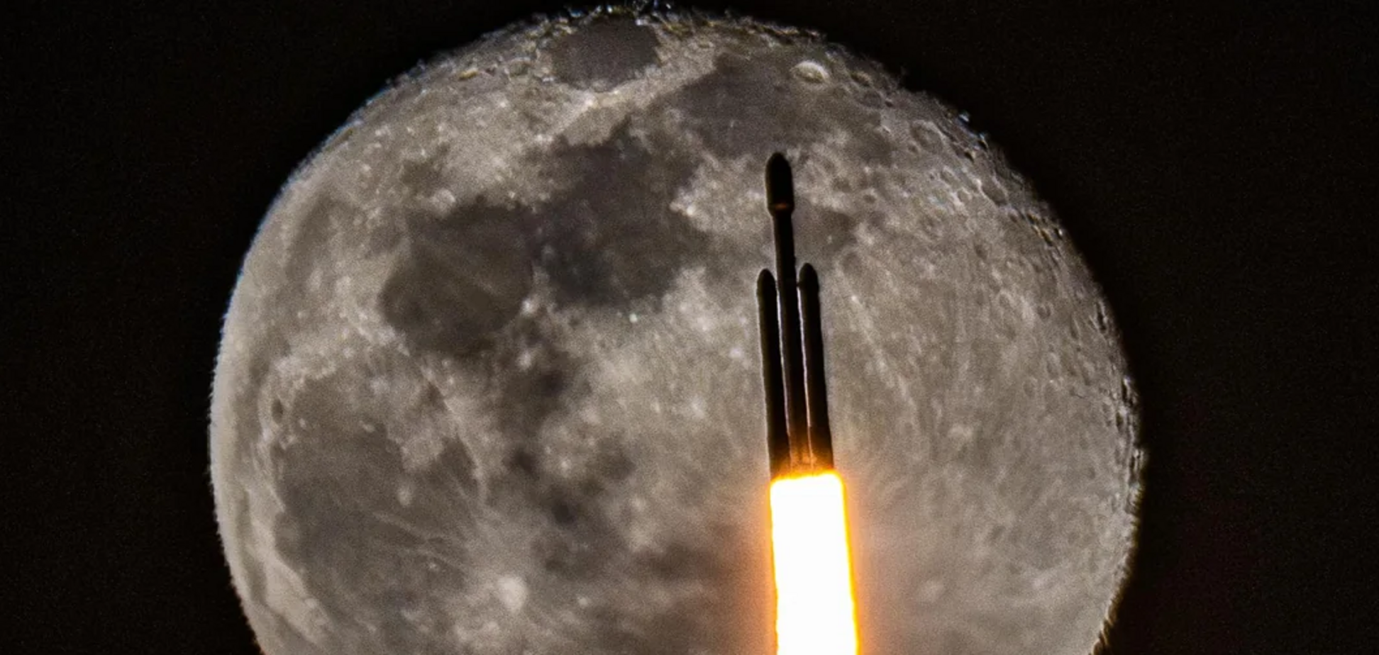 Фрагмент ракети SpaceX вріжеться в поверхню Місяця на швидкості понад 8600 км/год: чим це може скінчитись