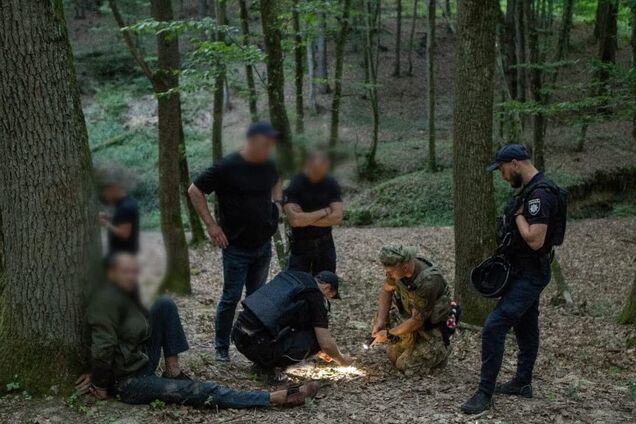 В Закарпатье задержали мужчину, который во время спецоперации открыл огонь в сторону правоохранителей. Фото, видео и все подробности