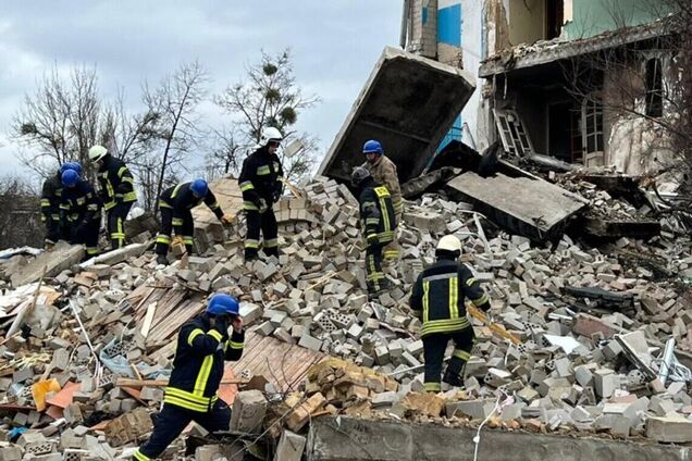 Неочевидні поради з виживання під час ракетного обстрілу: киянка розповіла про власний досвід