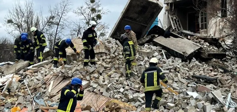 Неочевидні поради киянки для виживання під час ракетного обстрілу: власний досвід