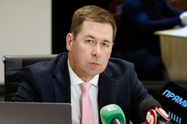 Тройка судей Верховного Суда закрыла глаза на фальсификацию санкционных документов, – адвокат Порошенко