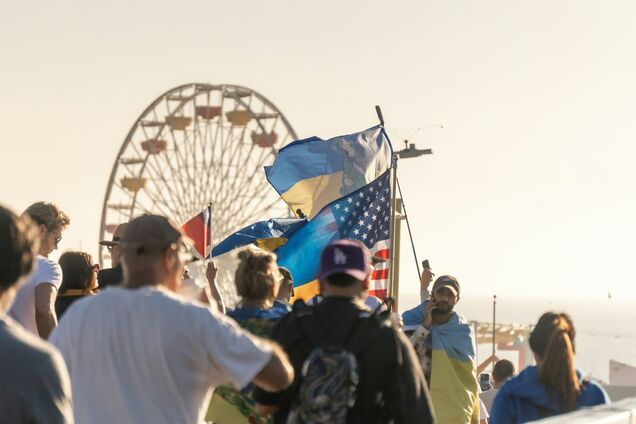 Ілюстрація - мітинг українців в США