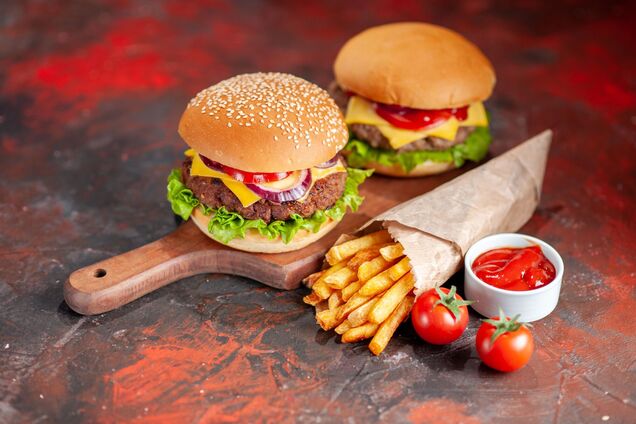Нейробіолог назвав п'ять продуктів, які можуть негативно впливати на здоров'я мозку