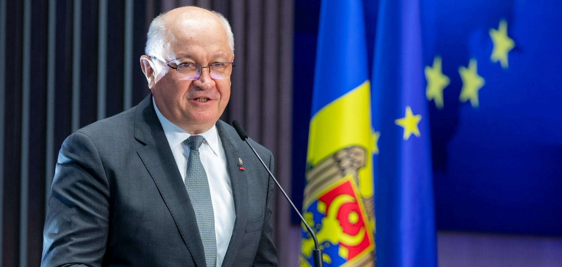 Премьер-министр Молдовы Александру Мунтяну подал в отставку
