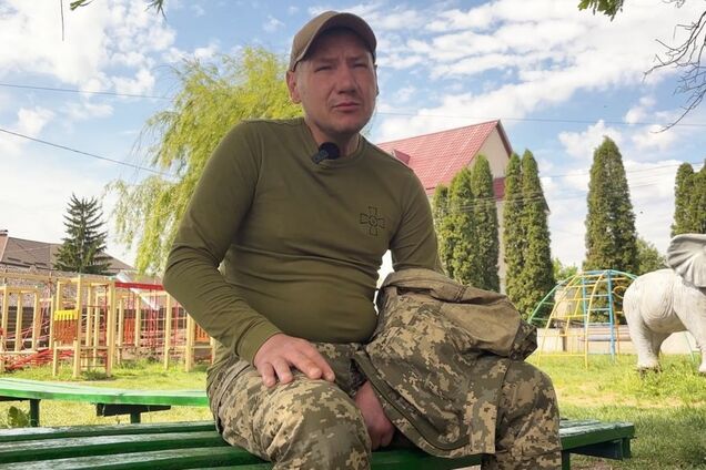 'Яма могла стать укрытием или могилой': история пехотинца, который 346 дней удерживал позицию в Часовом Яру. Фото, видео