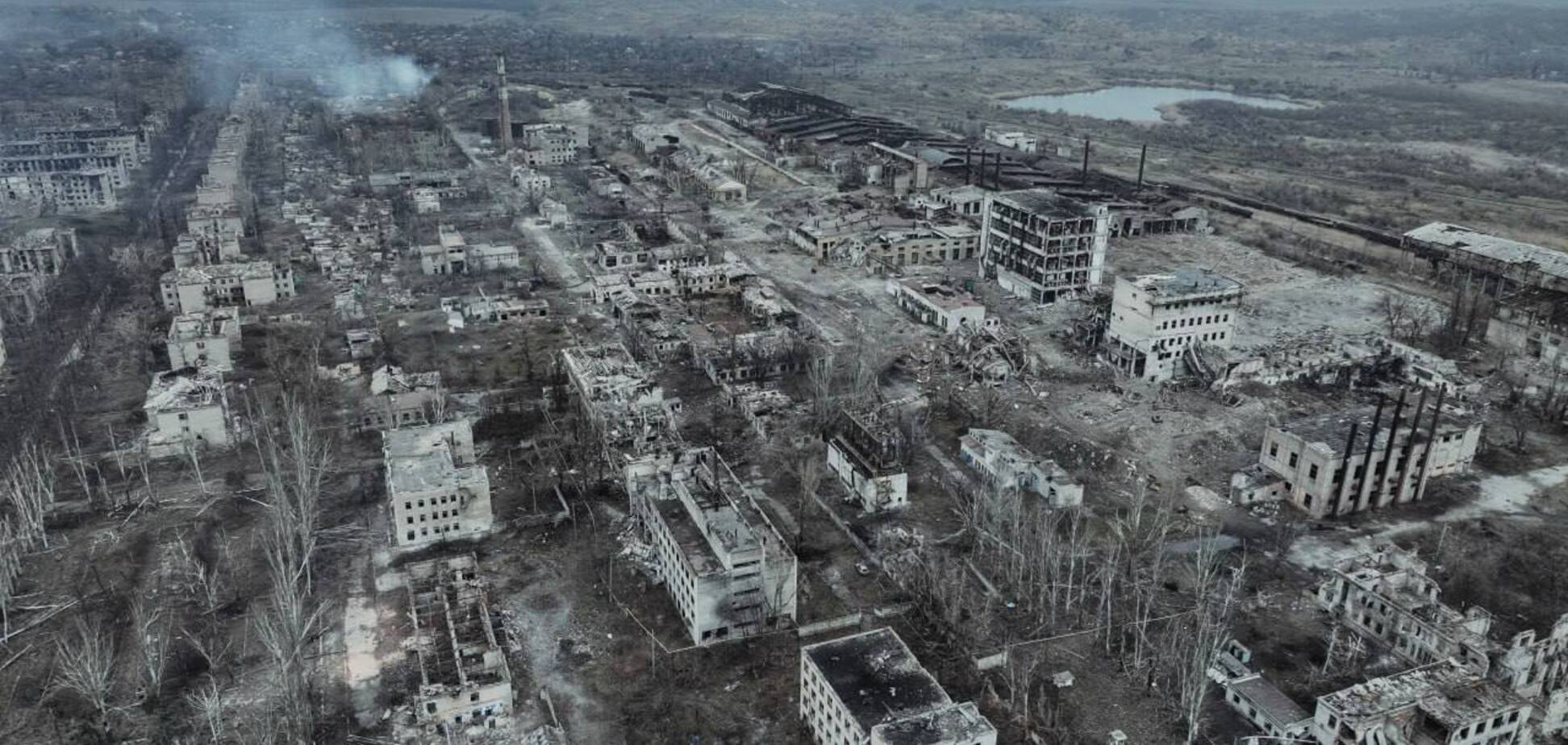 Зруйнований Часів Яр