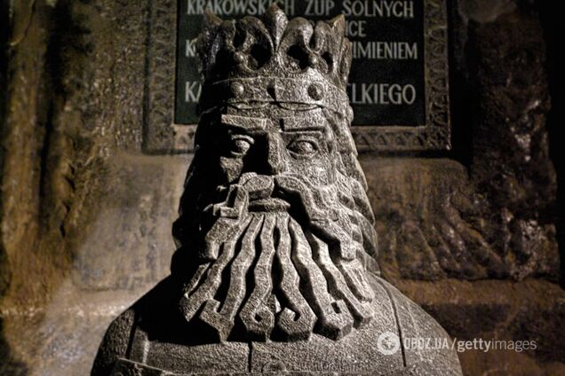 Археологи открыли 500-летнюю гробницу польского короля Казимира IV: почему погибли 12 исследователей, вошедших в склеп