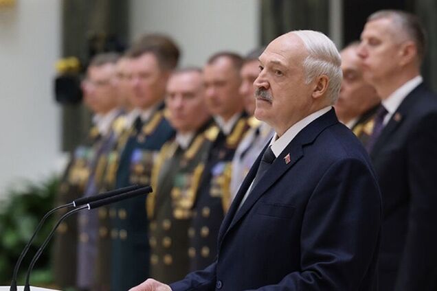 'Мы мирные люди': Лукашенко пообещал не отправлять военных на 'бойню' в Украине
