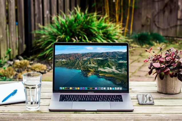 Знають не всі: 5 топових функцій, які виконує MacBook
