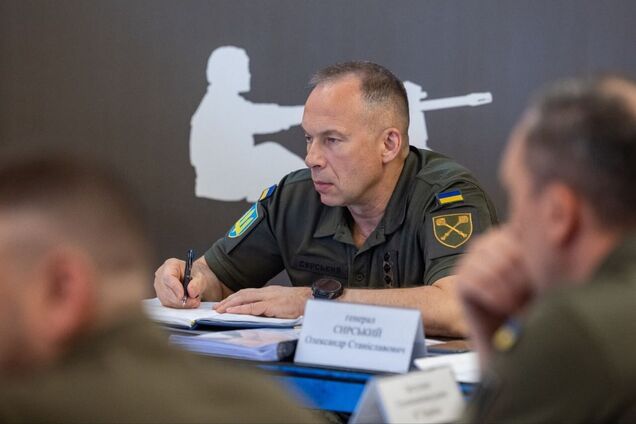'Ворог уже відчуває наслідки': Сирський розповів про успіхи України в застосуванні дронів і Deep Strike