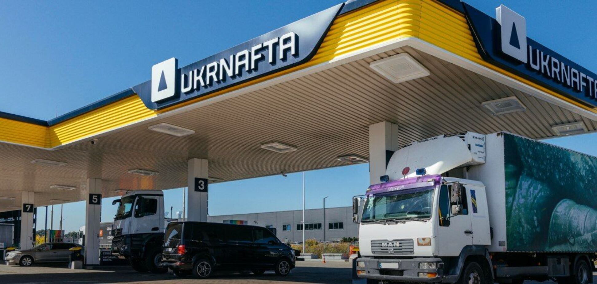 Каждый литр топлива UKRNAFTA — это стабильное соответствие стандарту Евро-5 от лучших европейских и мировых производителей