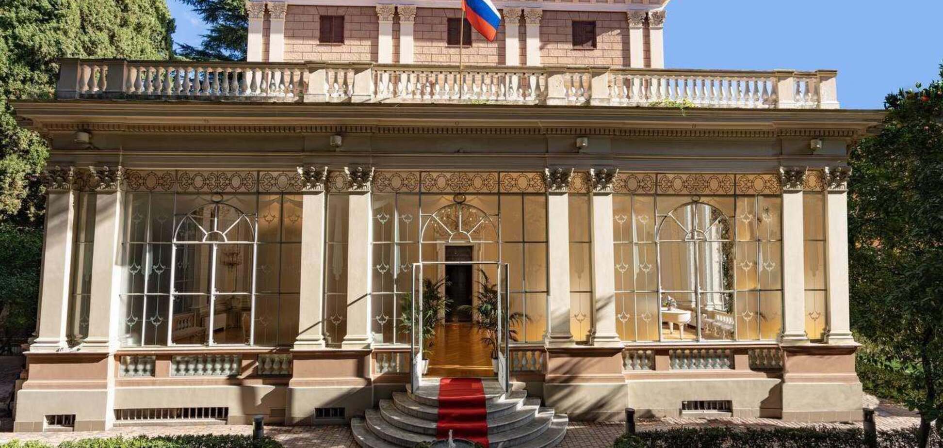 Иллюстративная фотография. Посольство РФ в Вене