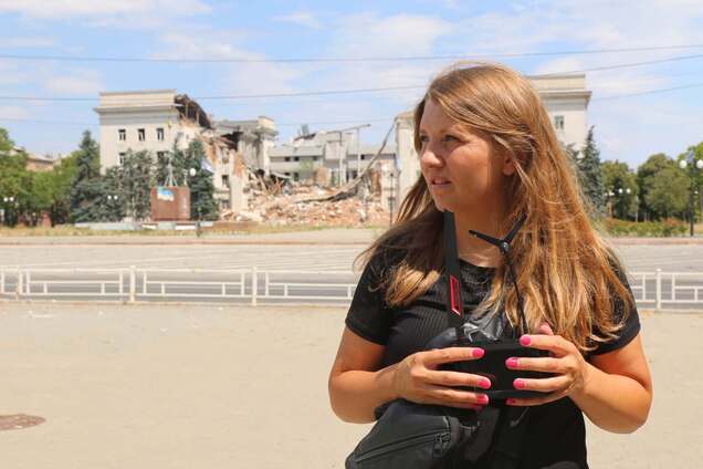 'Перед глазами все мерцало': в Херсоне из-за вражеского обстрела пострадала журналистка. Фото