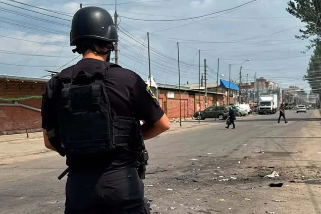 вибух, дим у небі, детонація
