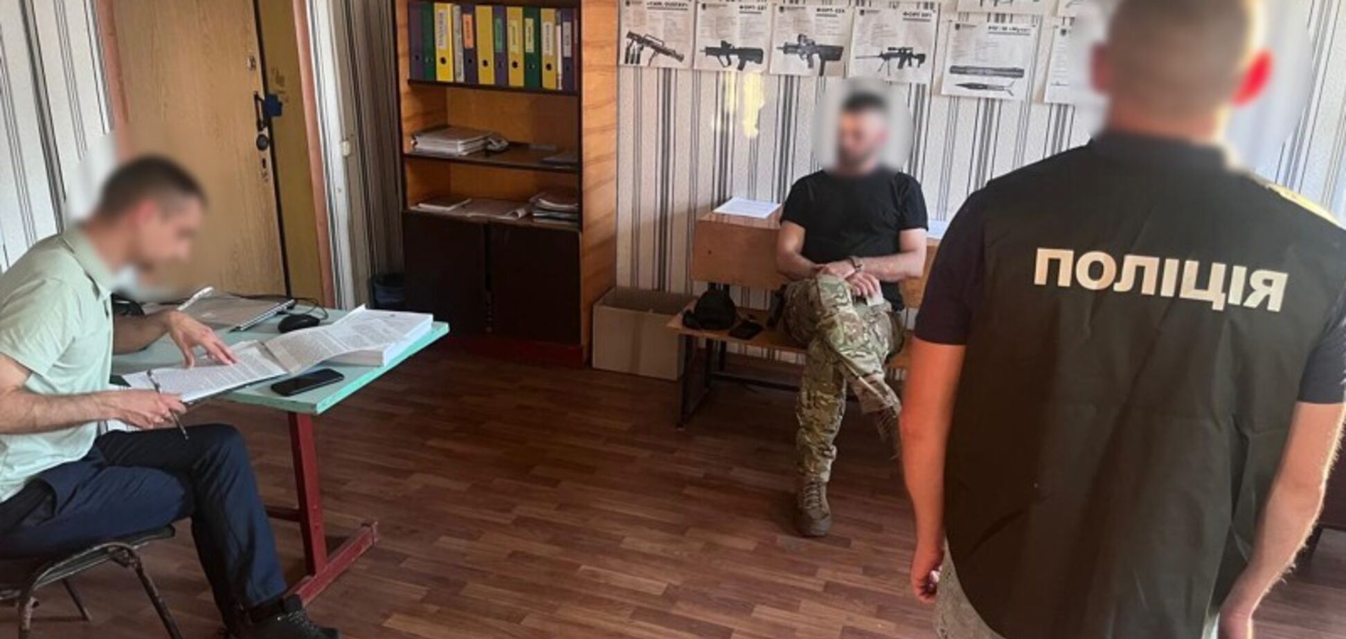 Начислил 16 млн 'боевых': бывшему командиру воинской части во Львовской области сообщили о подозрении. Фото