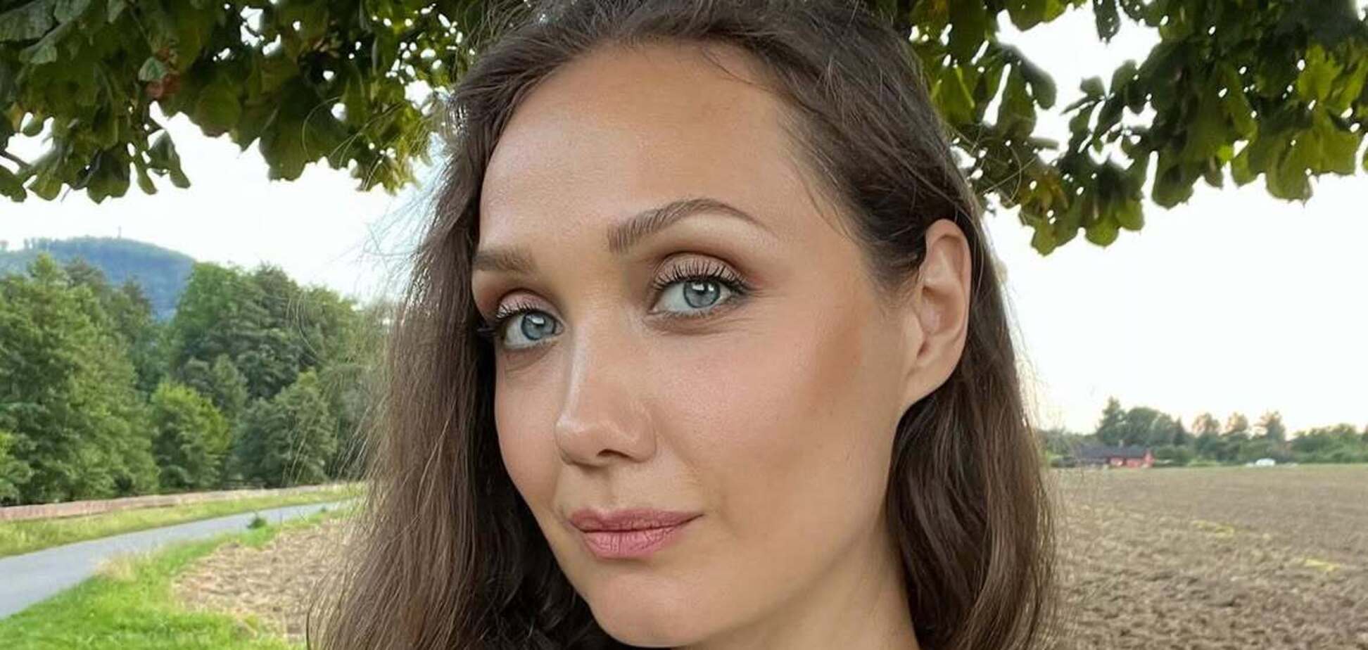 Євгенія Власова вразила фанатів чудовим зовнішнім виглядом