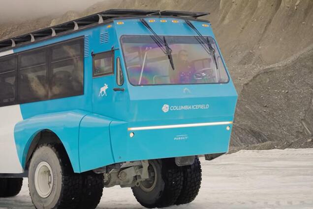 Создано первый в свет полностью автономный электробус: ему даже не нужна зарядка