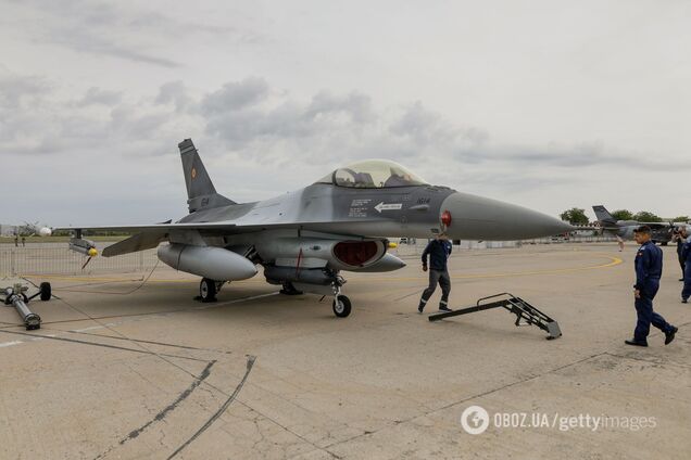 Румыния трижды за день поднимала в воздух истребители F-18 из-за угрозы со стороны российских дронов: что происходит
