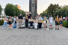 'Мы надеемся, что нас услышат': в городах Украины 30-й день подряд проходят митинги против увольнения Федорова. Фото и видео