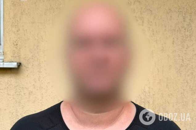 У Києві затримали чоловіка, який розбещував 3-річну доньку, називаючи це грою. Подробиці справи