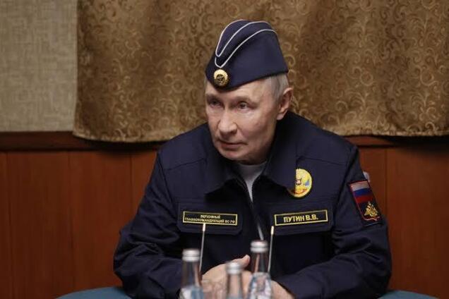 Зачем Путин ездил на оккупированные японские острова