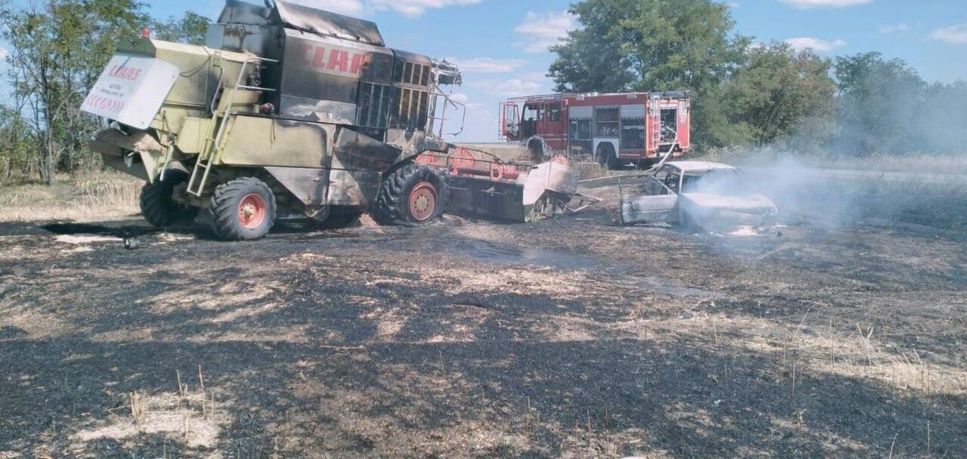 Оккупанты атаковали комбайн в поле на Запорожье