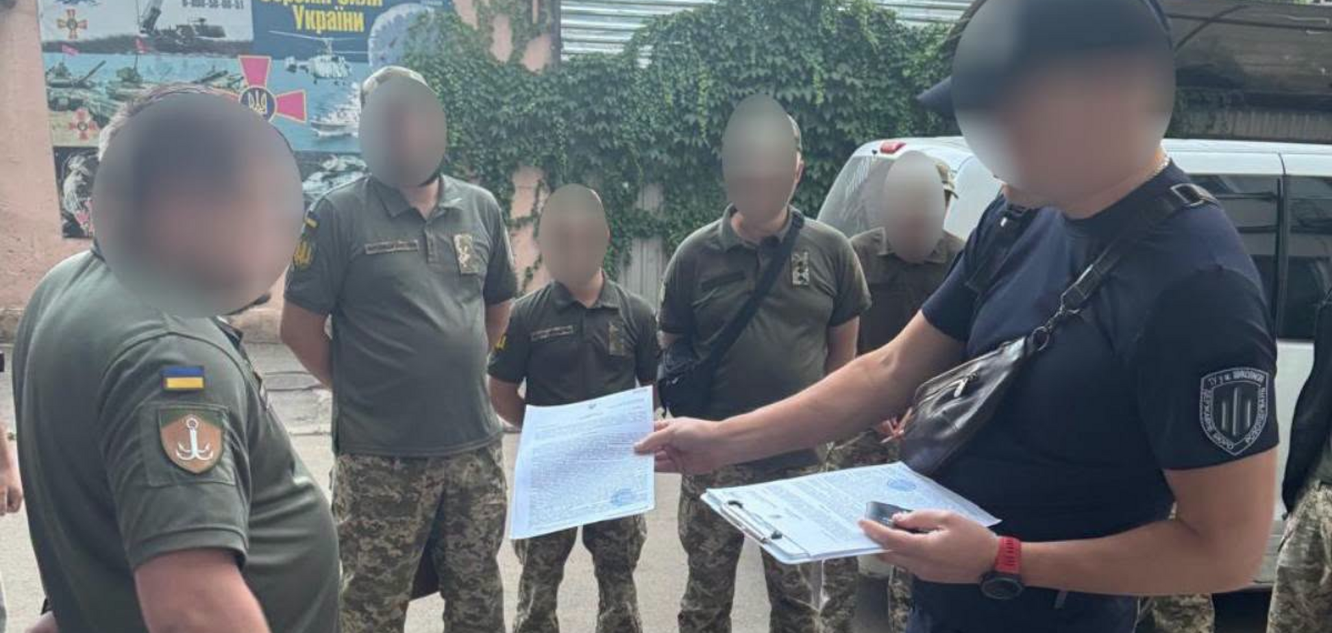 Повідомлено про підозру військовослужбовцям ТЦК