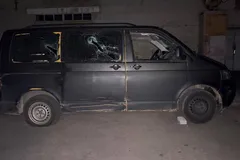 В Луцке 30 гражданских лиц разгромили автомобиль ТЦК и избили двух военнослужащих. Фото