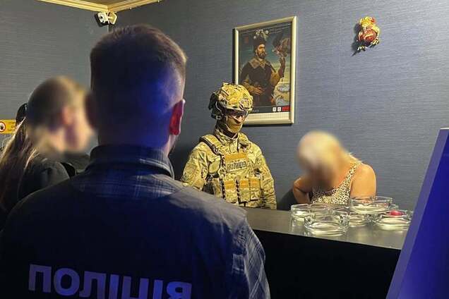 Украинской пенсионерке предъявили подозрение в организации нелегальных азартных игр