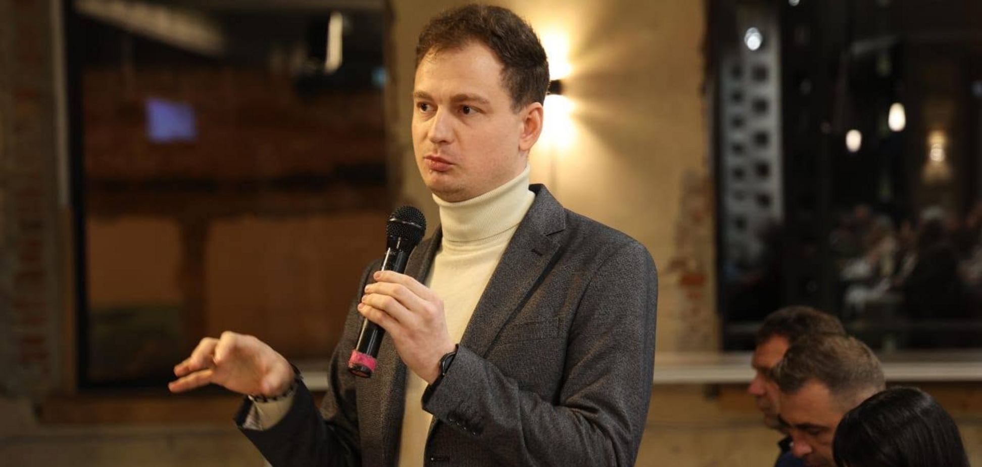Кандидат фізико-математичних наук Святослав Никорович виклав свій аргумент, чому математика має лишитись обов'язковою на НМТ