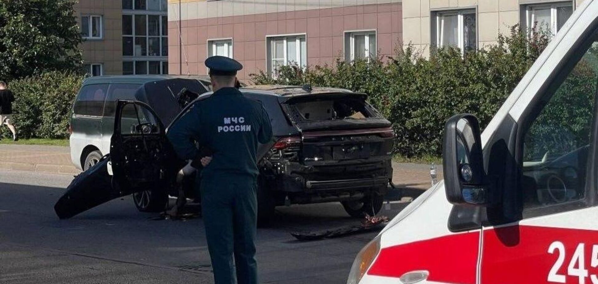 В Санкт-Петербурге взорвали автомобиль с военным