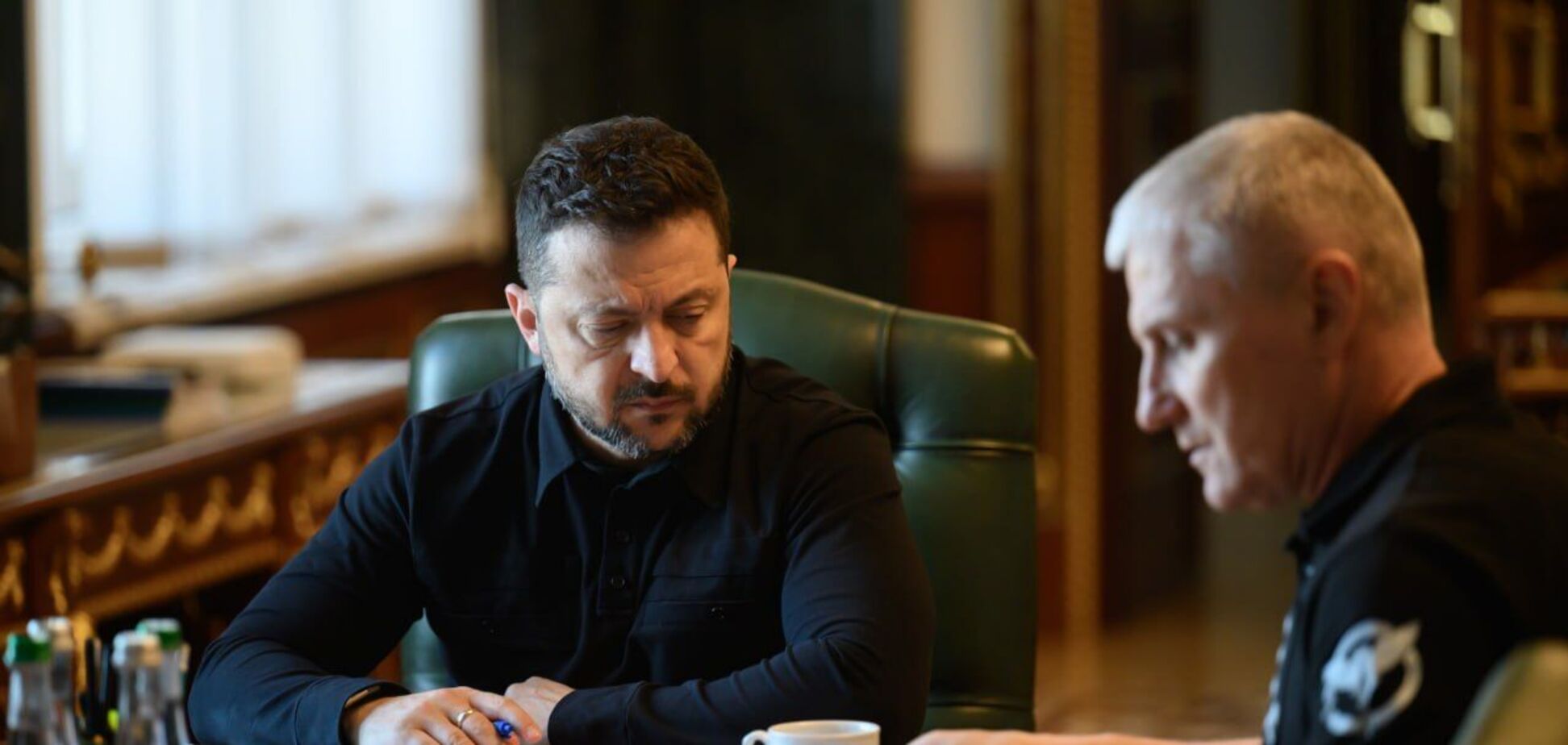 Росія хоче озброїти цивільна судна і масштабувати виробництво балістики: Зеленський заслухав доповідь ГУР і розповів про діпстрайки