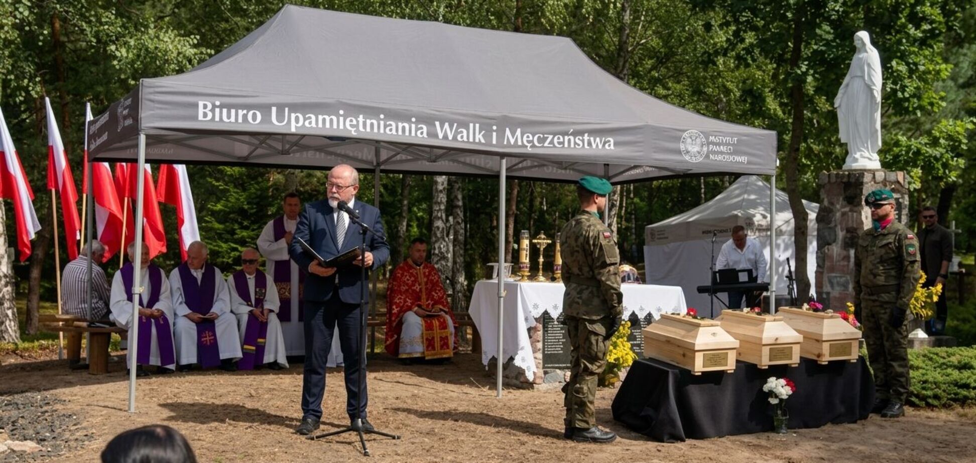 Поляки перепоховали 55 жертв Волинської трагедії: хочуть відшукати ще 300