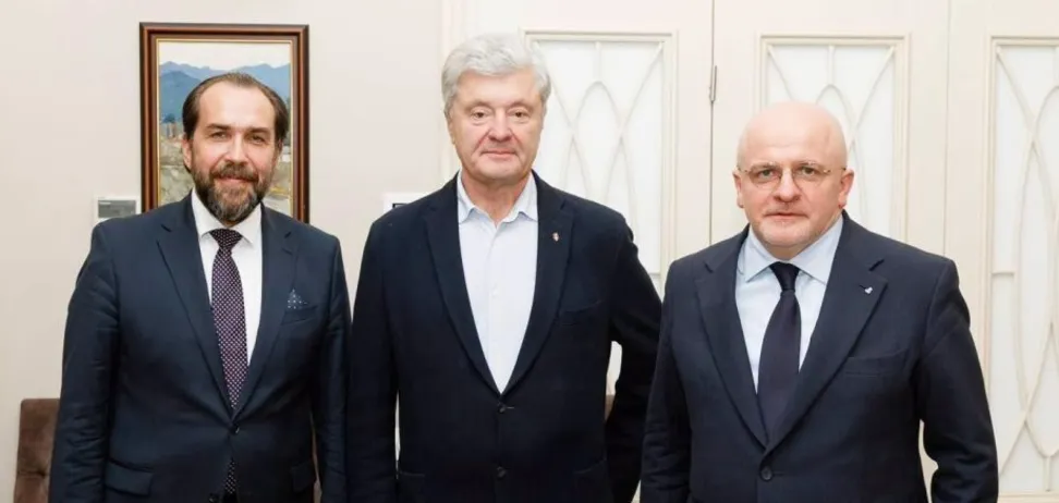 Порошенко зустрівся з польським уповноваженим з питань відновлення України: про що говорили