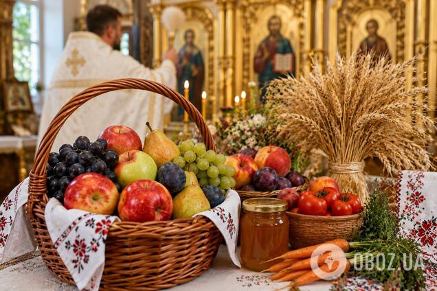 З Яблучним Спасом: красиві привітання для рідних, друзів, кумів